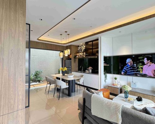 IMG_5412summarecon crown gading